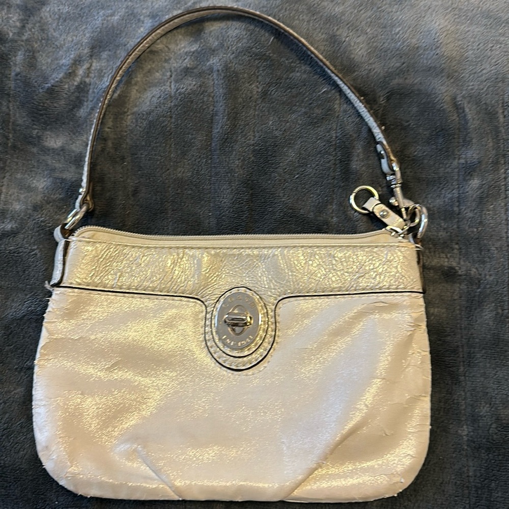 Coach White Wristlet (authentic)